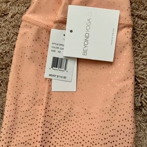 BRAND NEW Beyond Yoga High Waisted Leggings XS